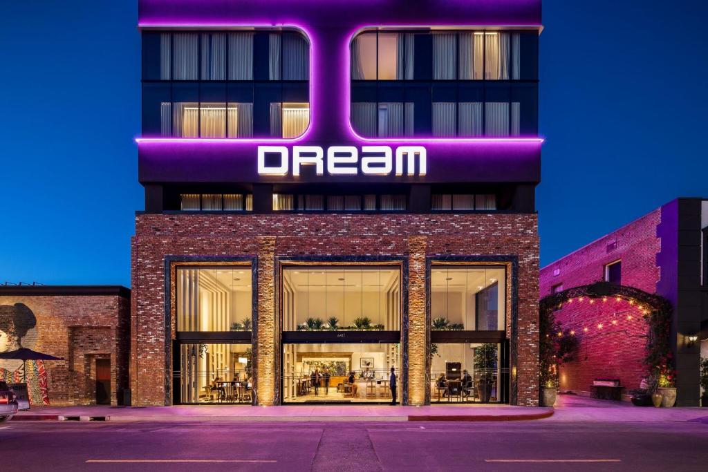 Dream Hollywood Main image 2